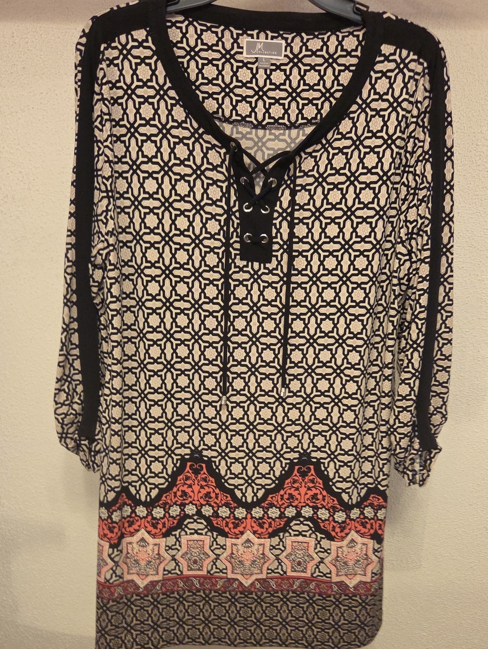 JM Collection Black and Cream Lace-Up Tunic with Coral Border